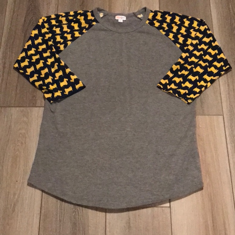 LulaRoe Randy 3/4 “ Sleeve Dog print sleeves